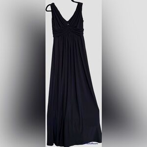 ONYX NITE Black Sleeveless Double V-Neck Empire Waist Maxi Dress, Size 6, GUC.